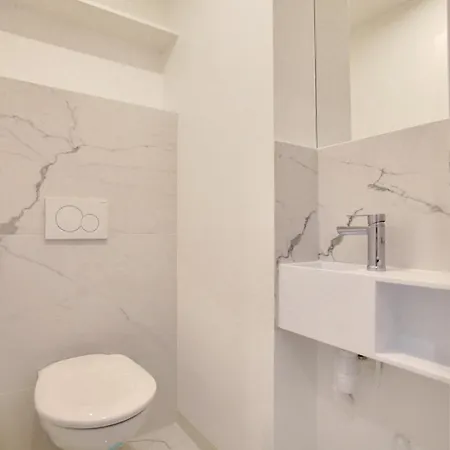 1 Bedroom Louvre Saint Honore Free Netflix Appartamento Parigi